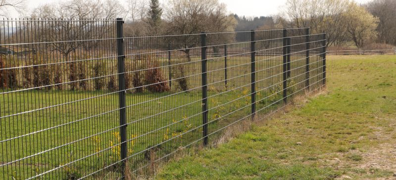 Cyclone Fence Installation detail
